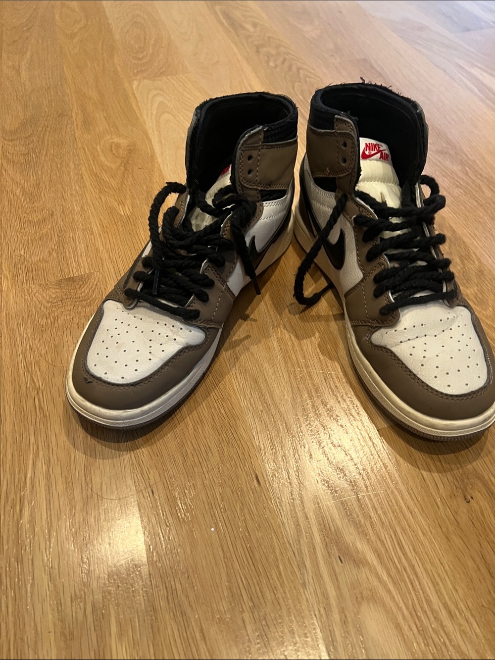 Travis Scott Jorden one’s
